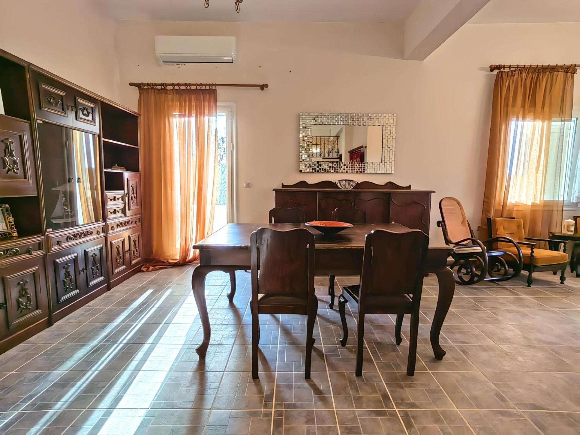Plátanos Villa Nelparadi מראה חיצוני תמונה